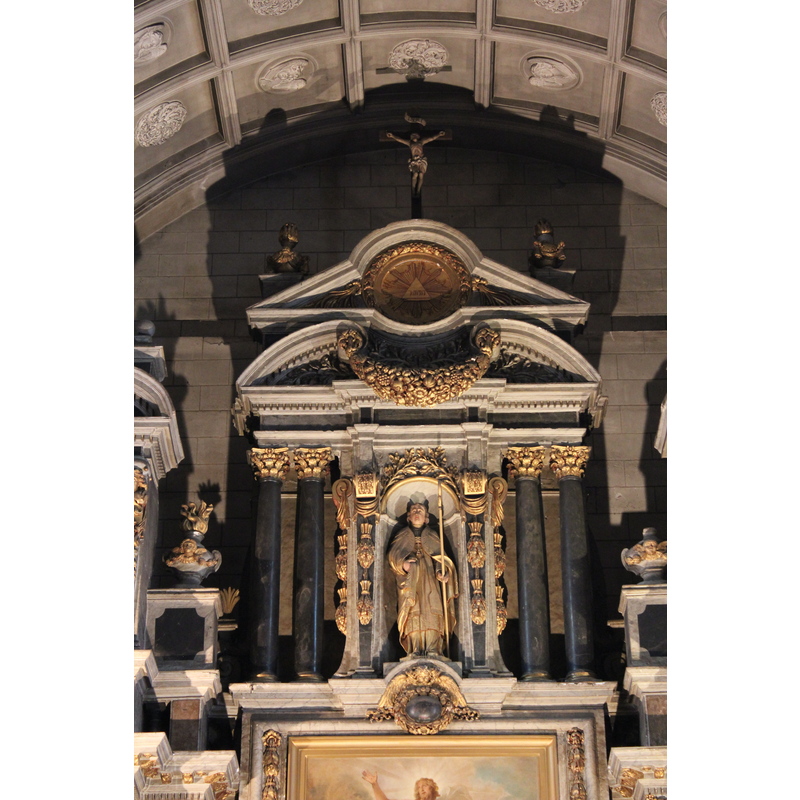 the 17th-century retable by Olivier Martinet