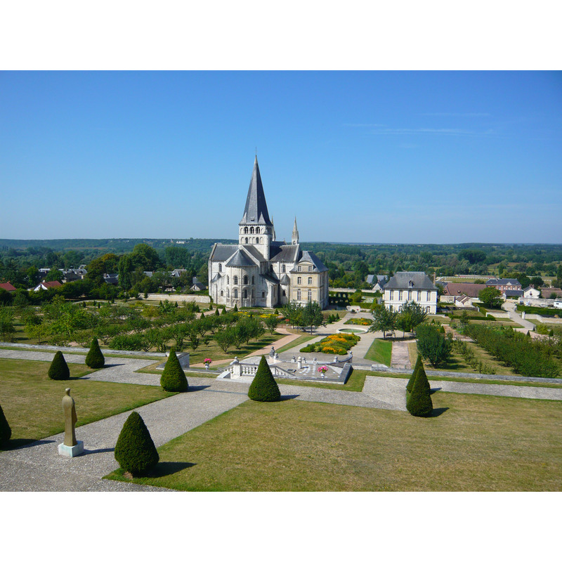 the abbey church in the context of the abbey complex