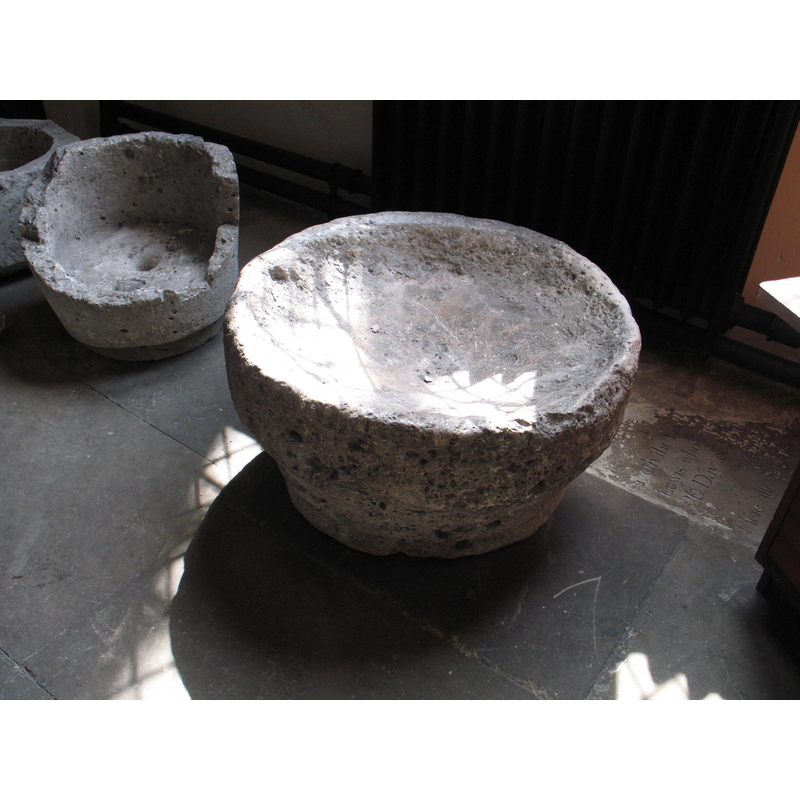 is this the original font of the abbey? [cf. FontNotes]