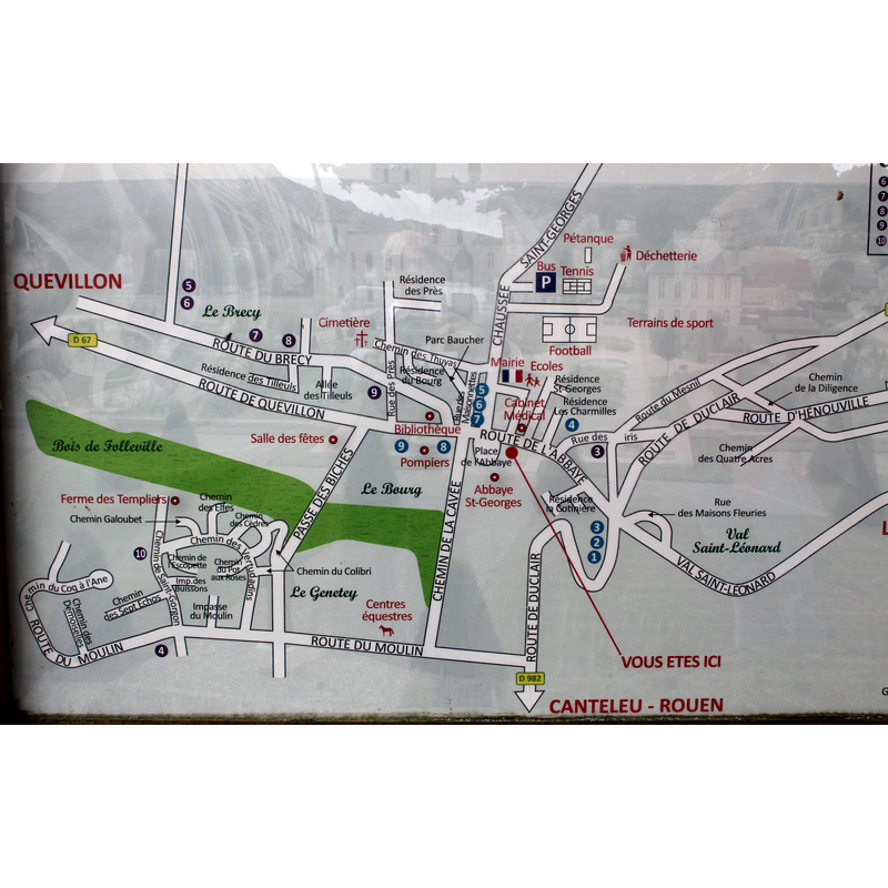 plan of the town with the position of the abbey