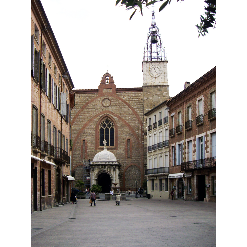 the west view of the cathedral