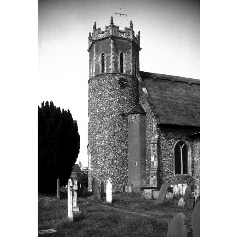 Photo caption: "The round tower"