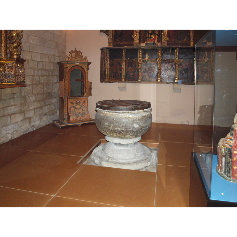the church interior of the redundant church serves as a centre for the interpretation of Romanesque art