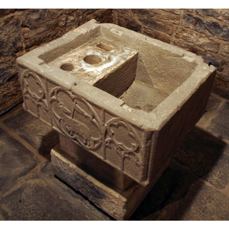 [NB: the internal division of the basin is not original; it is a later addition]