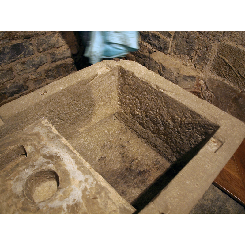 [NB: the internal division of the basin is not original; it is a later addition]