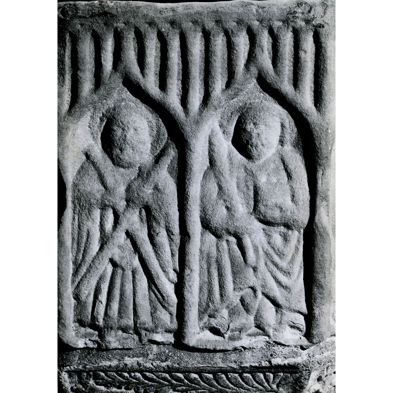 According to Westropp (1894) this was one of two arches on the west side -- seen here in the centre panel, left arch