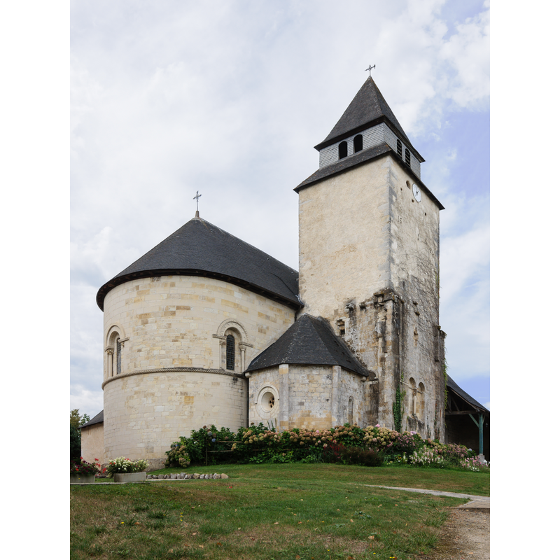 the absidiole with the round window houses the baptismal font