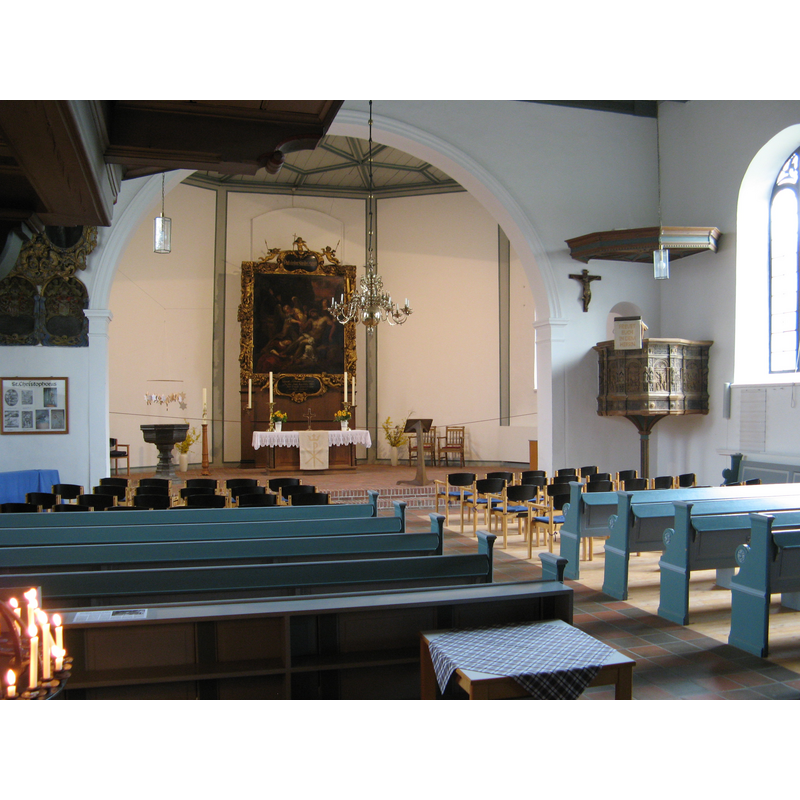 baptismal font is located in the left [north] side of the presbitery