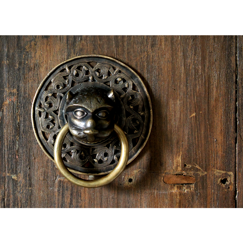 knocker on the interior door in the west gallery [vestry?]