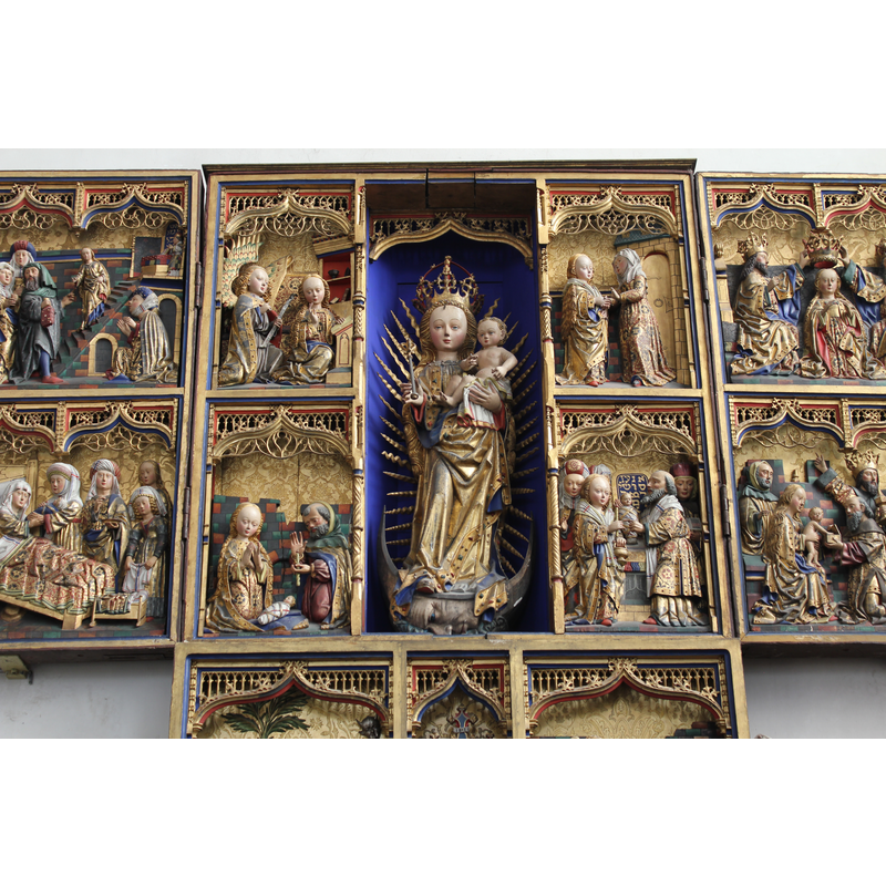 late-15thC retable with the life of Mary