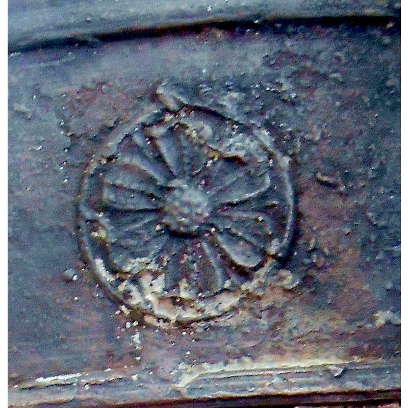 side 9, upper row