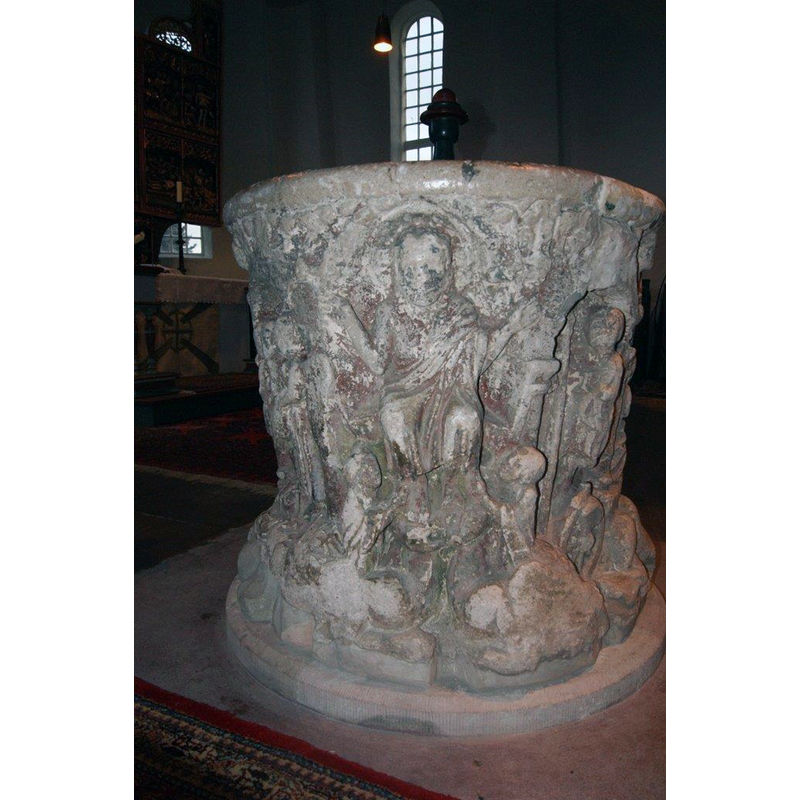 two unidentified figures at Christ's feet (Peter and Mary Magdalene?)