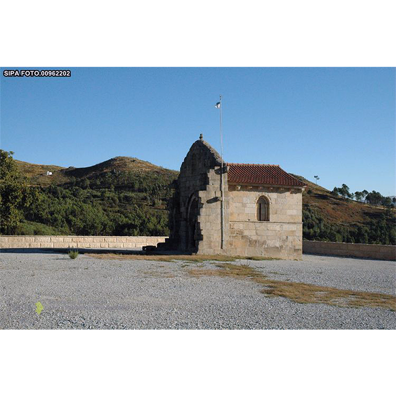 the chancel is the only part of the old chapel that remains standing