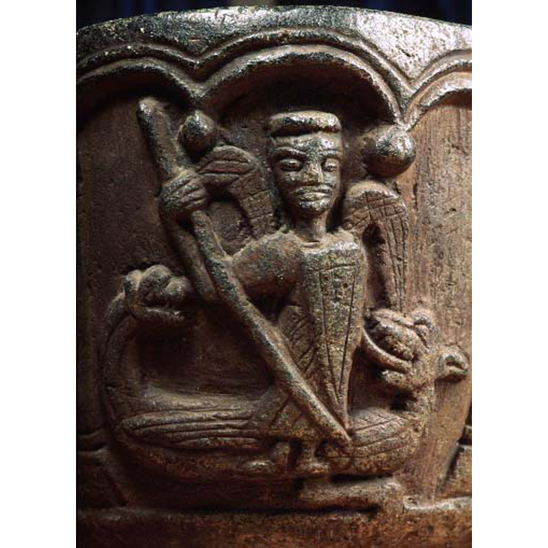 the dragon in this case appears to be an amphisbaena, with heads at both ends of the body