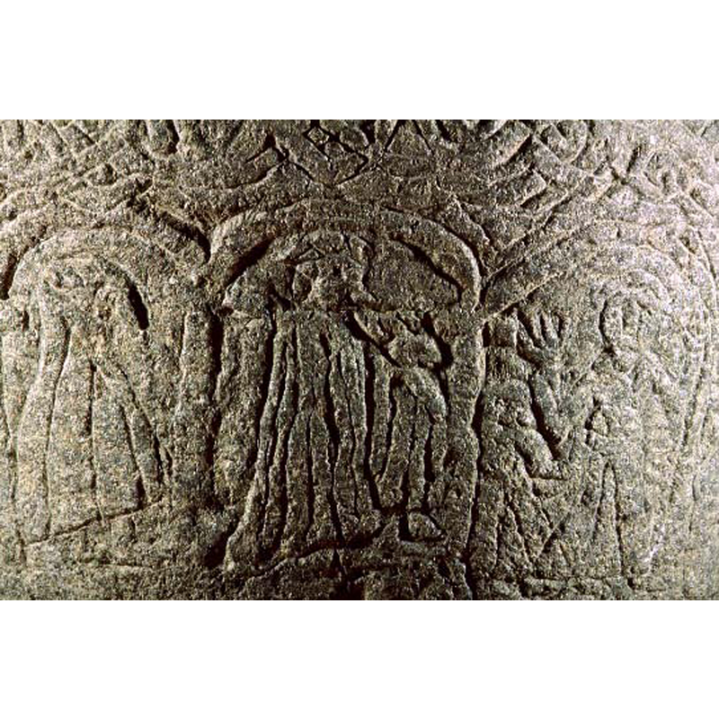 three arches containg human figures; the one in the left arch appears to be headless, or has its head bent down; the centre arch appears to have two figures: an adult on the left and a child on the right; the figure in the right arch is the orant human shown in another image here