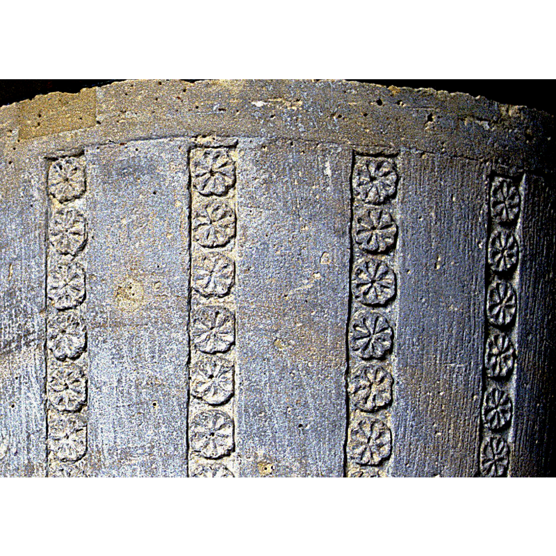 rows of, arranged in vertical strips, all around the basin