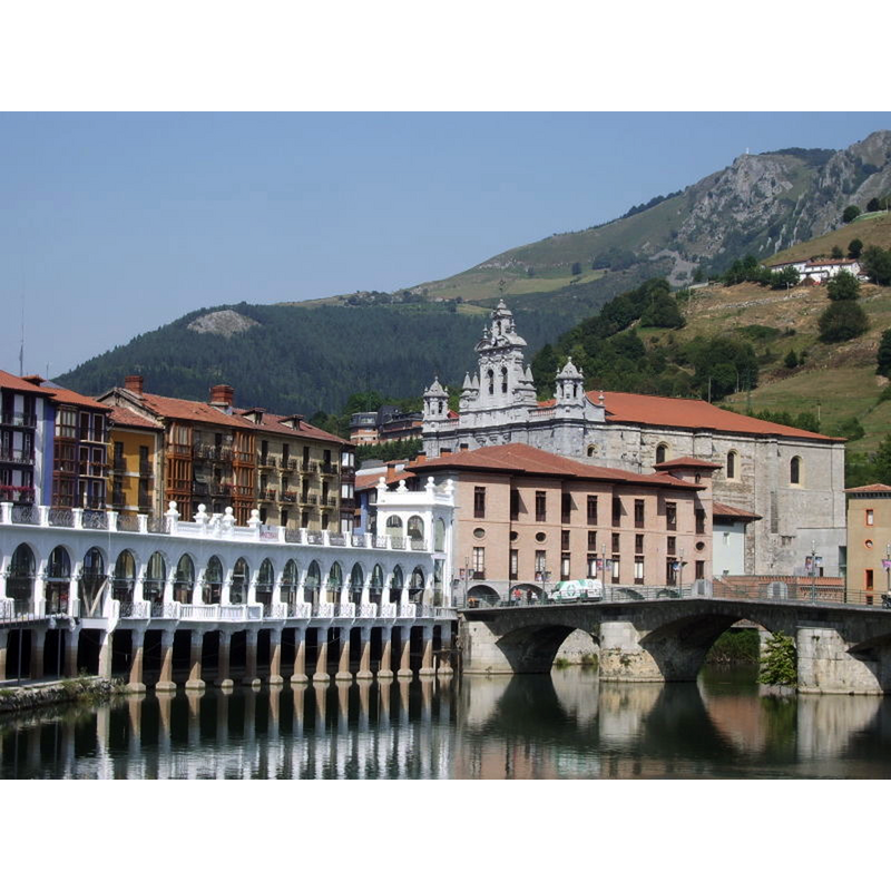 seen here across the Oria