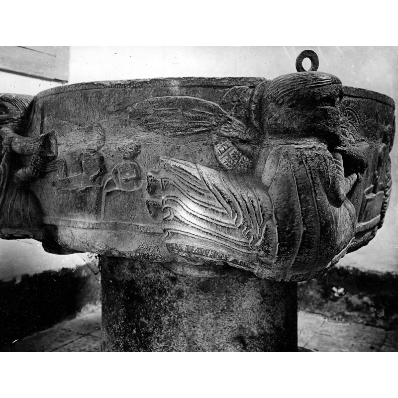 one at each angle, as part of the Resurrection of the dead scenes