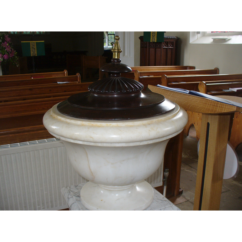 the modern urn-shaped font