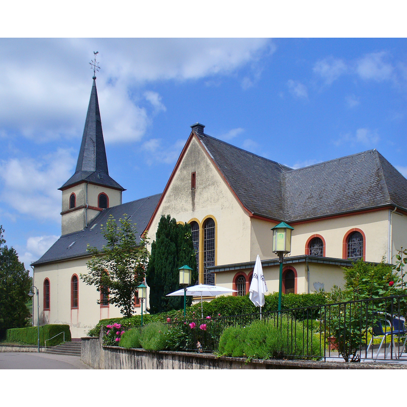 re-built in the 18thC, expanded in the 20thC
