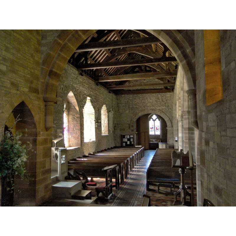 the top of the basin is visible at the far [west] end, to the right [north], by the arcade shared with the north aisle
