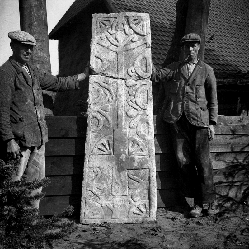 found broken in two pieces in 1941