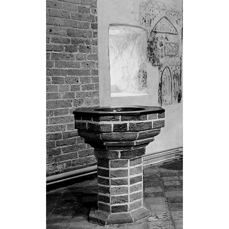 the brick font of 1941-1944
