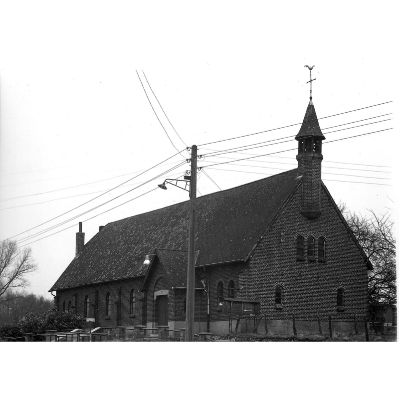 exterior view of the 1923 Parochiekerk Sint-Donatus
