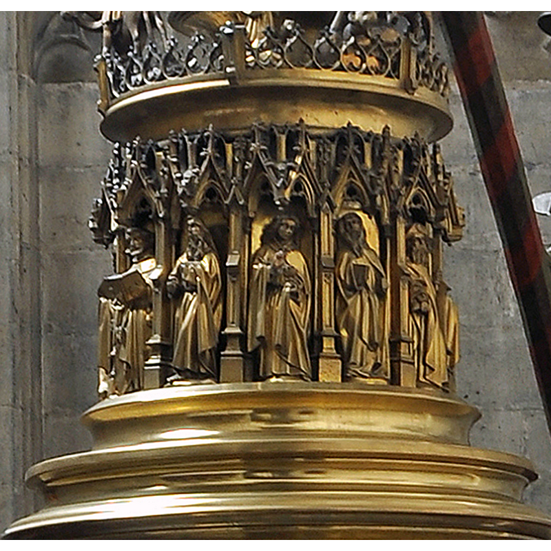 tentative identification -- on the lower level of the font cover [cf. FontNotes]