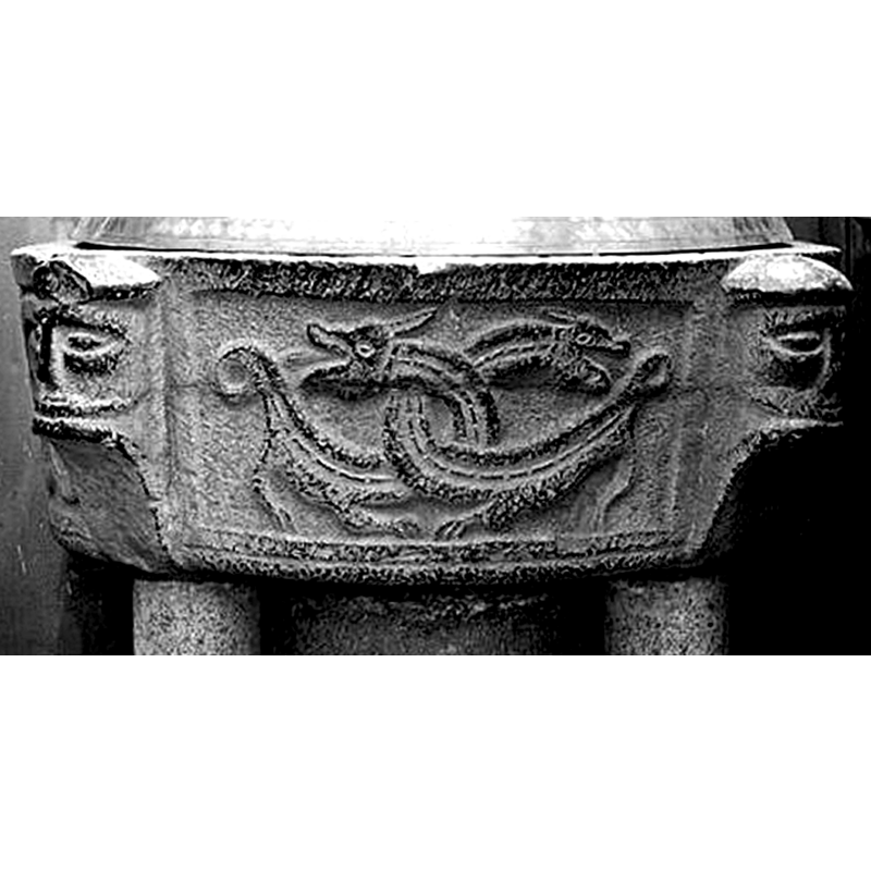 one of two basin sides with this theme; in a regardant pose, as if about to bite their own tails