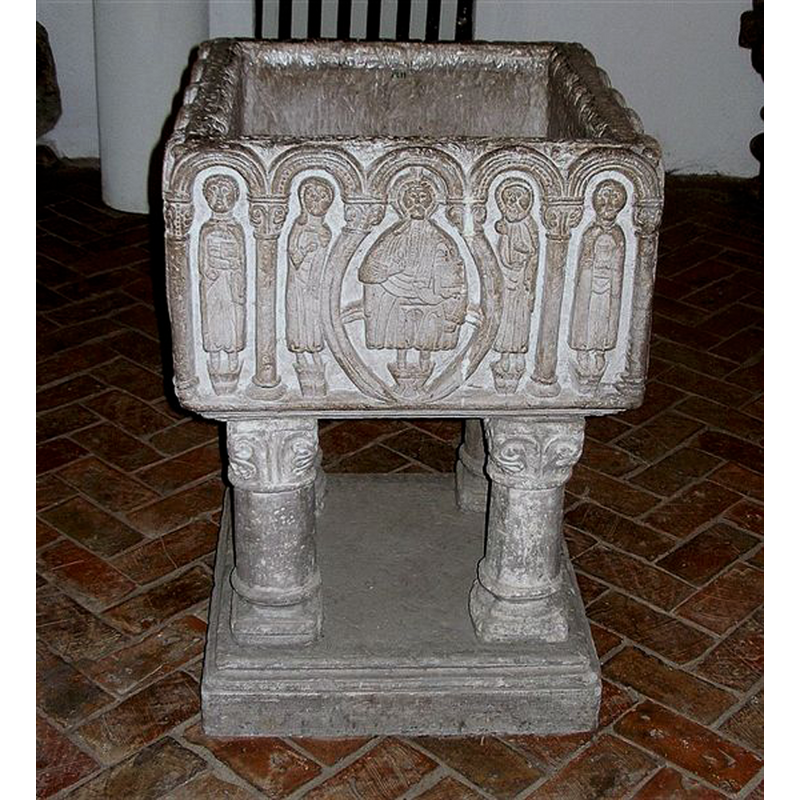the replica copy of the Skjeberg font as displayed inside the Sarpsborg Borgarsysselmuseum