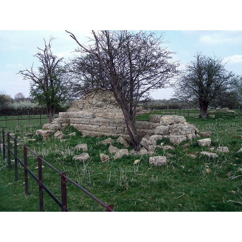 Main image for Quarrendon / Quarendon / Quarndon / Quarrdon / Quarrendon / Quarrington / Querdone / Querendone / Querendune / Querndon / Quoryndon