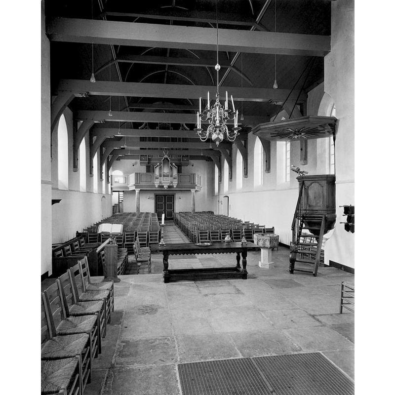 the old basin originally from Nigtevecht is visible by the pulpit, inside the old Reformed church at Soest