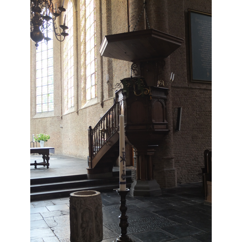 at the east end of the nave, south side -- notice also the ashtray-like Dutch Reformation font mounted on the railing of the pulpit