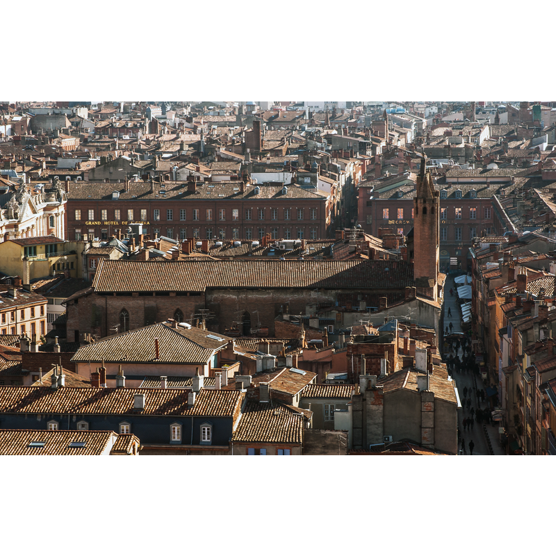 Source caption: "église Notre Dame du Taur vue du clocher de la basilique Saint-Sernin"