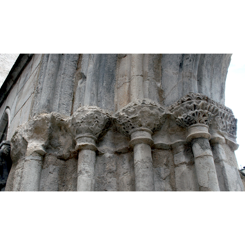 the remains of the cloister, Eglise Saint-Jean