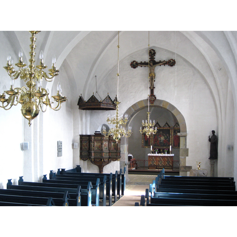 with the font by the southeast corner