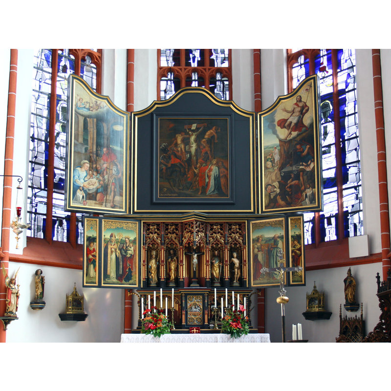 the main retable