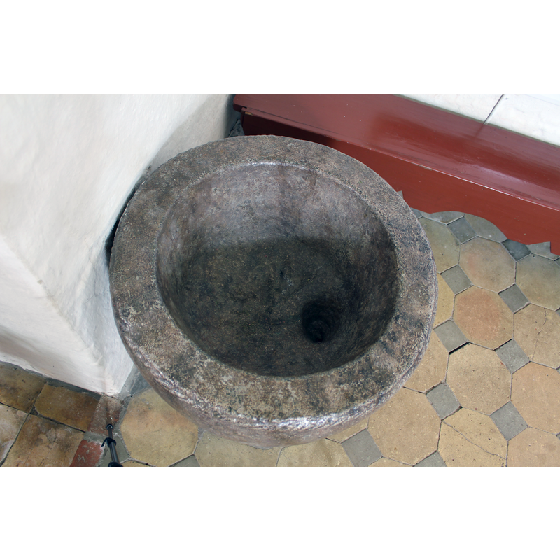 showing the large off-centre drain hole; it drains to the side of the underbowl through a cut channel on the pedestal base