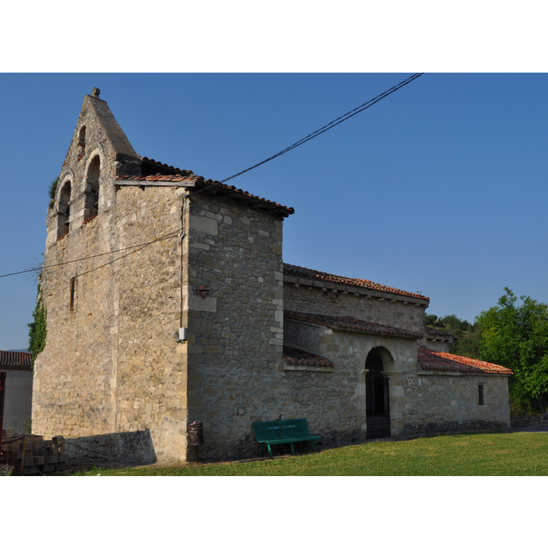 the early freeze (?) is visible here, about halfway up the southwest corner of the church, right below the small red lamp