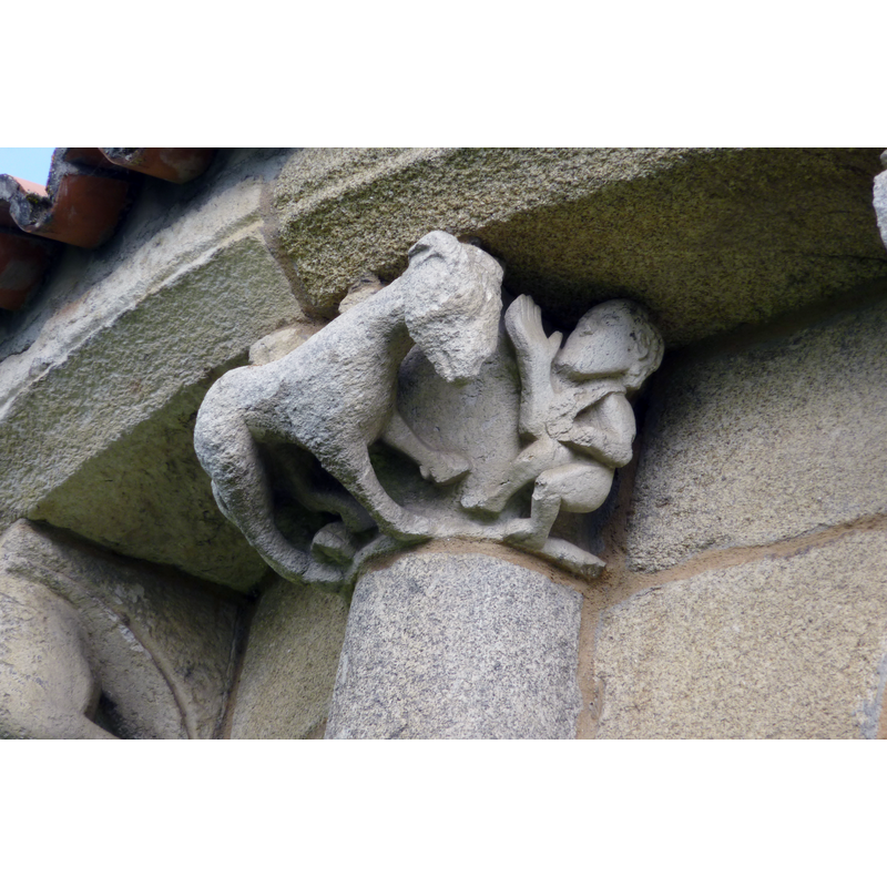 Source caption: "Kapitell an der Apsis, Darstellung: Ziege und Mann".