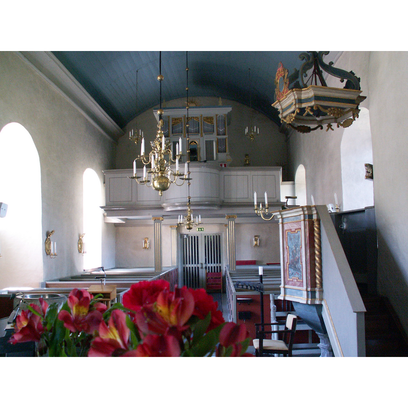 Source caption: "Egby kyrka.Kyrkorummet med predikstol och orgelläktare."