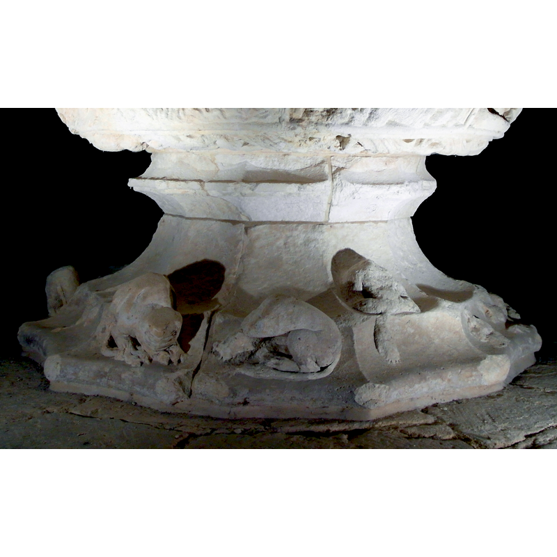 a number of them, around the foot of the font