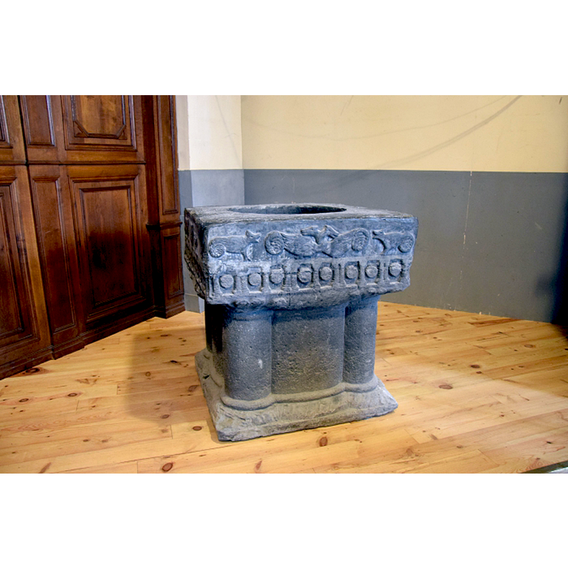 step 7 of the return of the font to Gondecourt St-Martin: les voilà! Already for use inside St-Martin