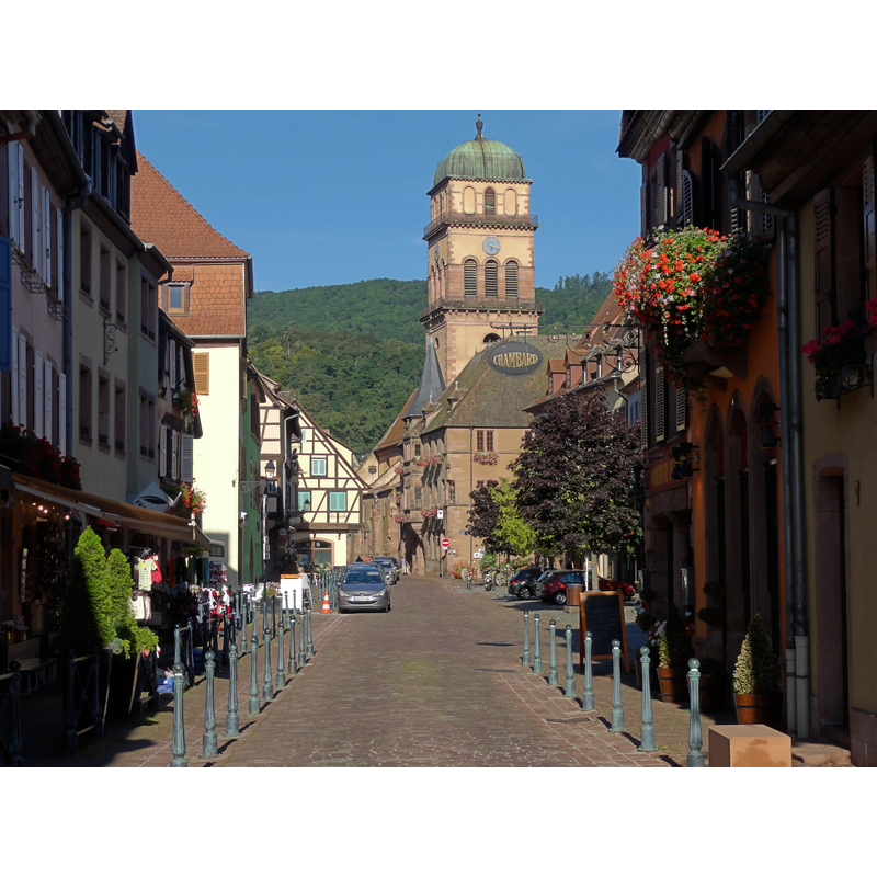 Source caption: "Alsace, Haut-Rhin, Kaysersberg, Rue du Général-de-Gaulle"