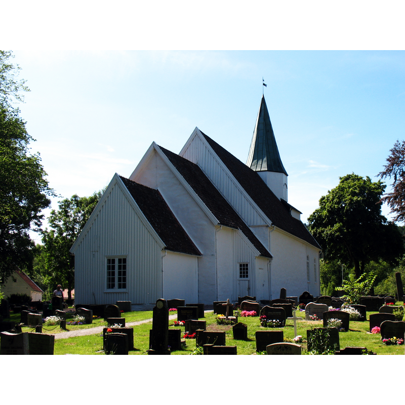 Source caption: "Tveit kirke er en langkirke fra 1100-tallet på Ryen, Tveit i Kristiansand kommune, Vest-Agder. Den eldste delen av kirken er i sten, mens våpenhuset og sakristiet er senere tilføyelser i tre. Fra nordøst."