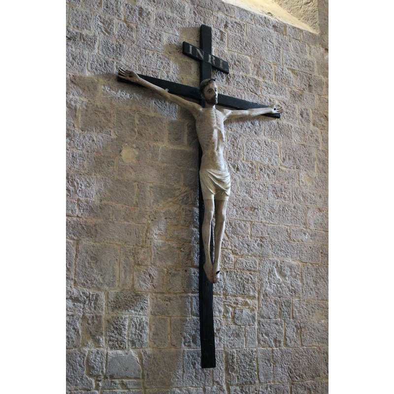 Source caption: "Christ d'origine catalane (XIVe siècle) dans l'église Notre-Dame de l'Assomption"