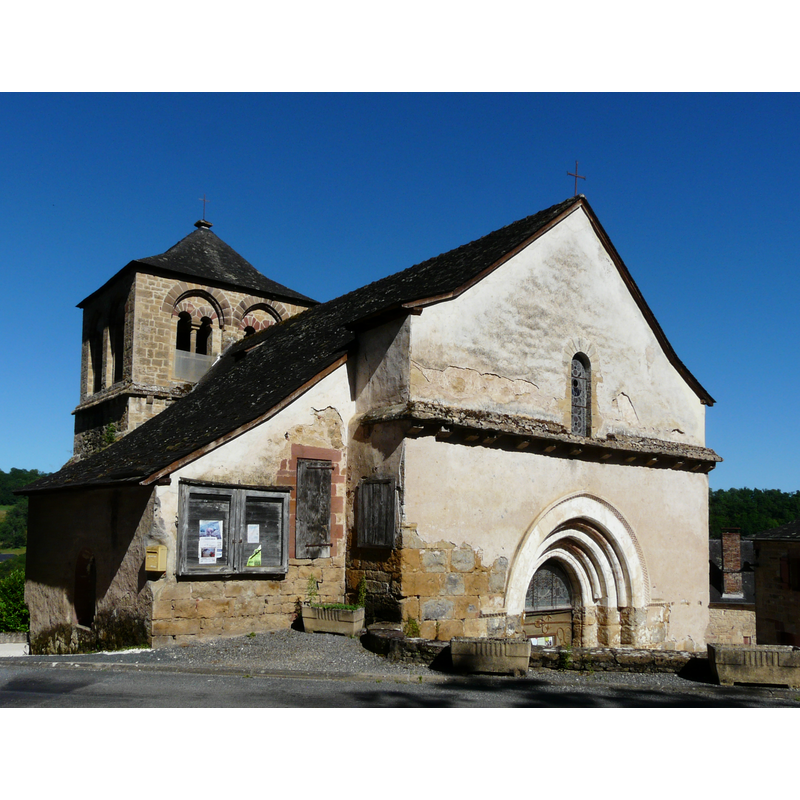 [NB: not exactly as the orientation of the church is rather ENE - WSW]
