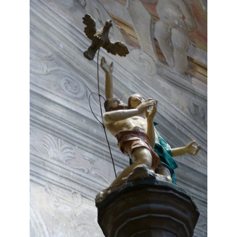 finial of the modern cover