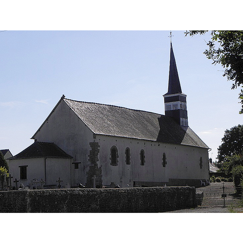 Source caption: "Église Saint-Sulpice de Saint-Sulpice-la-Forêt (35). Chevet et flanc nord."